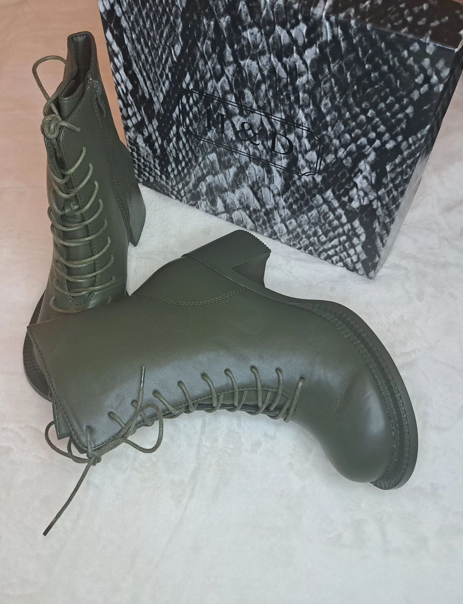 Olive Green Boots • EU38 • Chunky Heel • Trendy Autumn Winter – photo 7